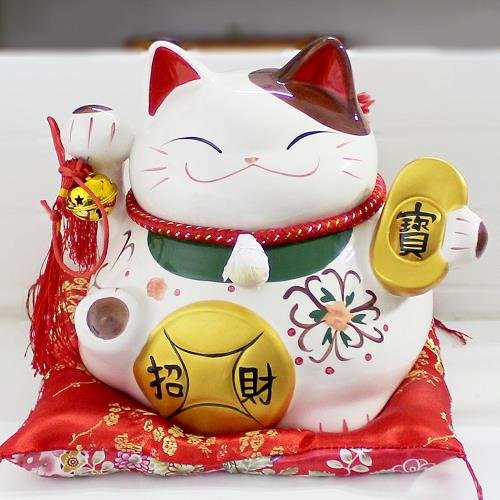 bày mèo thần tài ở đâu trong cửa hàng để phát tài phát lộc