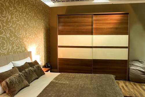 Kê tủ quần áo chuẩn phong thủy giúp gia đình khỏe mạnh, hòa hợp