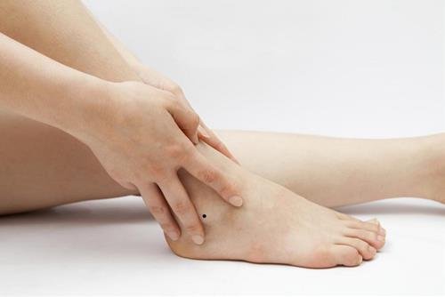 nốt ruồi tốt cho tài lộc
