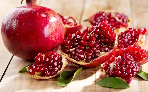 Top 7 vật phẩm phong thủy cầu con giúp gia đạo sớm đón tin vui